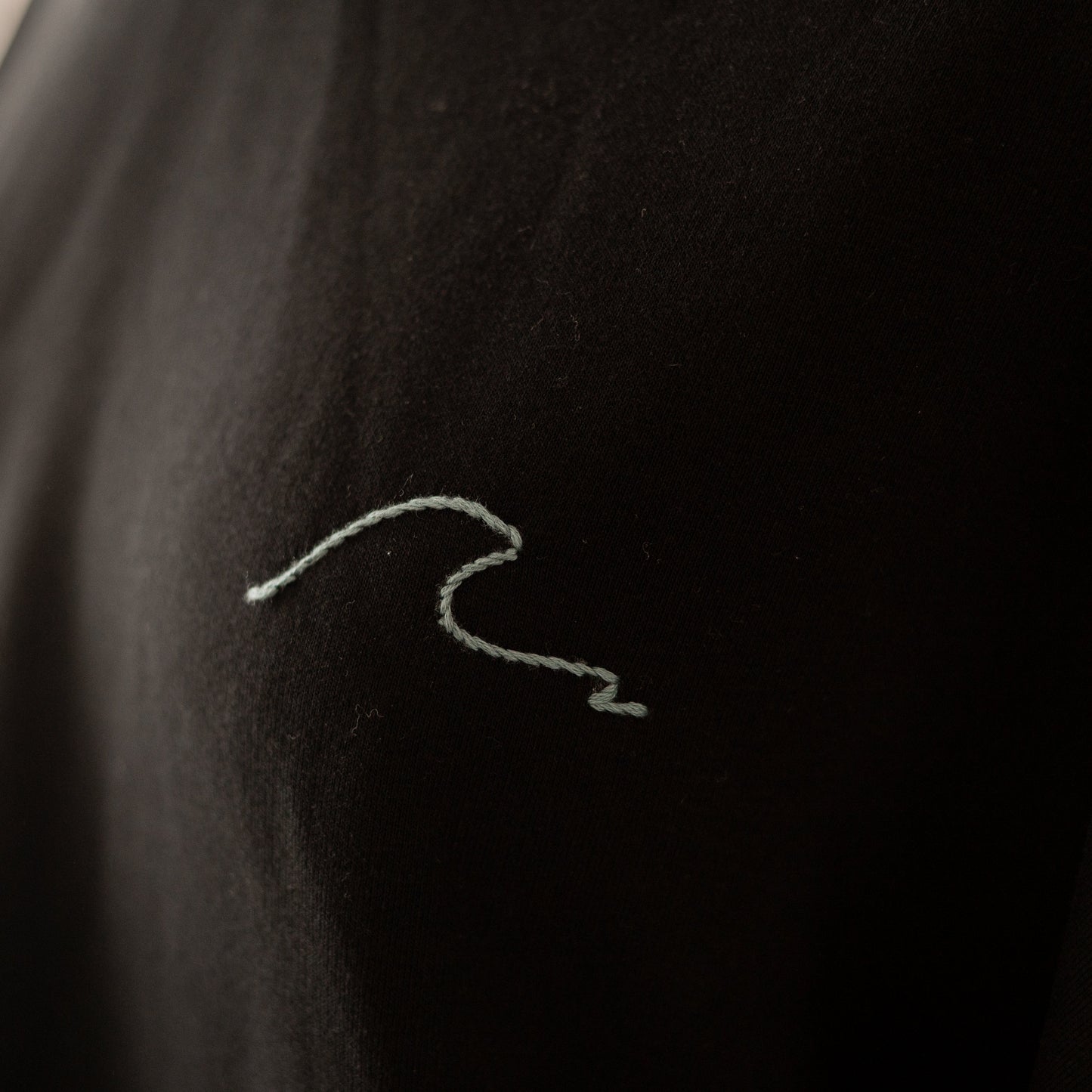 wave | hoodie